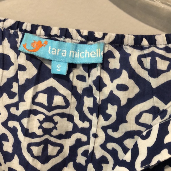 Tunic Top - Picture 2 of 3